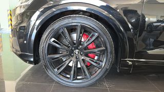 Audi Q8 2023 S Line Black Edition 55 / 6 Χρόνια Δωρεάν Service-thumb-18