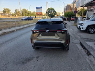 Toyota Yaris Cross 2023-thumb-7