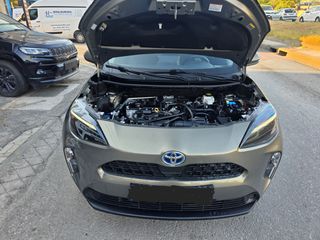 Toyota Yaris Cross 2023-thumb-14