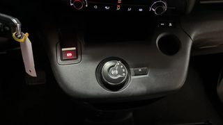 Κλούβα Citroen Berlingo 2019 Berlingo 3Seats Auto Navi / Τιμή με ΦΠΑ-thumb-43
