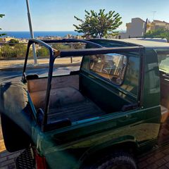 Mitsubishi Pajero 1989-thumb-3