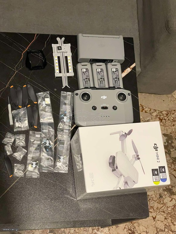 Multicopters-Drones DJI 2026 Mini 2 Fly More Combo
