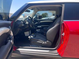 Mini Cooper S 2016-thumb-27