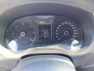 Volkswagen Polo 2013 VAN-thumb-8