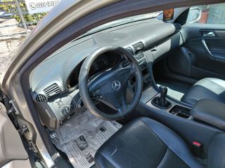 Mercedes-Benz C 200 2004 Mercedes C200 KOMPRESSOR 1.8 160hp-thumb-6