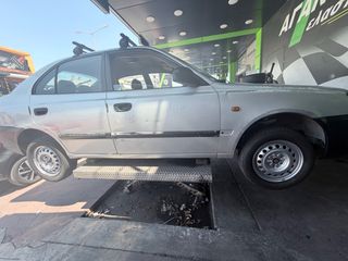 Hyundai Accent 2004-thumb-2