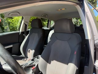 Seat Leon 2009 TSI-thumb-12