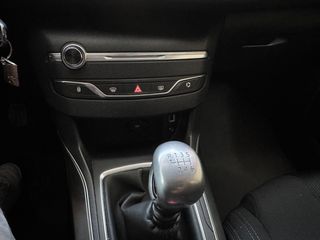 Peugeot 308 2014 1.2 ALLURE 130 HP NAVI LED-thumb-19