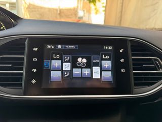 Peugeot 308 2014 1.2 ALLURE 130 HP NAVI LED-thumb-23