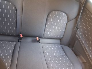 Mercedes-Benz C 200 2002-thumb-10