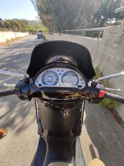 Piaggio Beverly 300i Tourer 2010-thumb-3