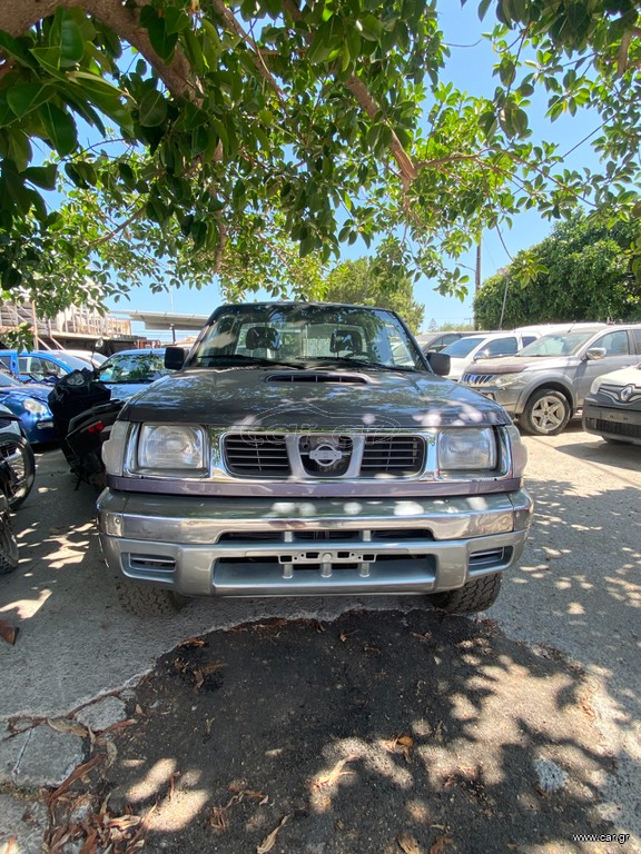 Nissan Navara 2001 D22 4X4