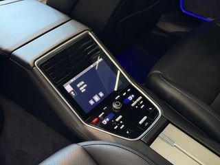 Porsche Panamera 2018 4 E-HYBRID / PANO / EXHAUST / 21" / FULL - VENER1S MOTORS-thumb-69