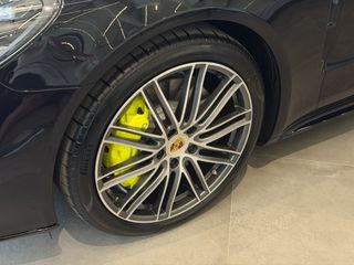 Porsche Panamera 2018 4 E-HYBRID / PANO / EXHAUST / 21" / FULL - VENER1S MOTORS-thumb-21
