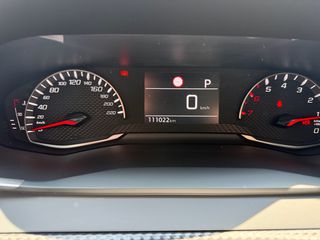 Peugeot 208 2020-thumb-13