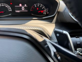 Peugeot 208 2020-thumb-18