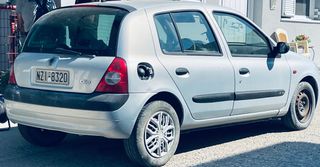 Renault Clio 2002 CLIO 1.4 16V