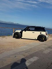 Mini Cooper S 2009 John Cooper Works R56-thumb-4