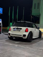 Mini Cooper S 2009 John Cooper Works R56-thumb-10