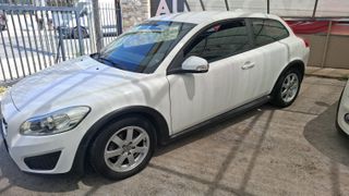 Volvo C30 2011 1.6-thumb-3