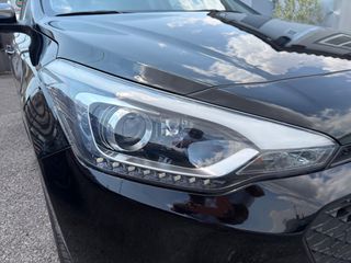 Hyundai i 20 2015 1200cc 86ps full led!! Bookservise!-thumb-3