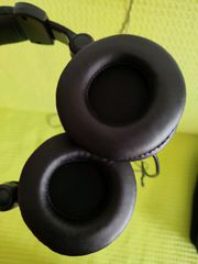 Headphones-thumb-4