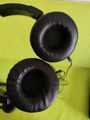 Headphones-thumb-5