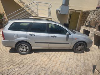 Ford Focus 2000 FOCUS 1.6 5D