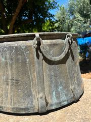 αυθεντικό παλιό χάλκινο καζάνι