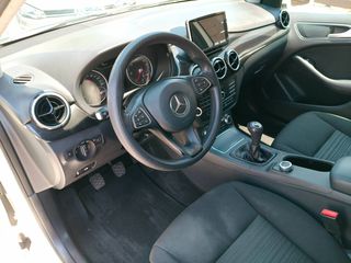 Mercedes-Benz B 180 2015 CDI ΕΛΛΗΝΙΚΟ Euro6-thumb-36