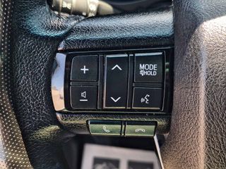 Toyota Hilux 2021-thumb-24