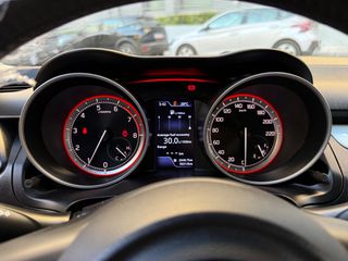 Suzuki Swift 2019 GLX - NAVI, KLIMA! HYBRID-thumb-39