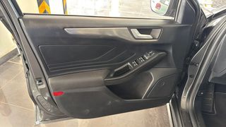 Ford Focus 2022 Titanium X Hybrid Navi / 6 Χρόνια Δωρεάν Service-thumb-44