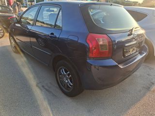 Toyota Corolla 2005-thumb-5