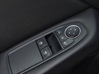Renault Clio 2020-thumb-17