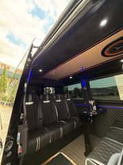Mercedes-Benz 2023 SPRINTER-thumb-23