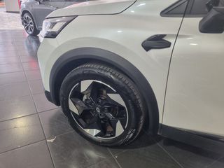 Renault Captur 2025 TECHNO-thumb-2