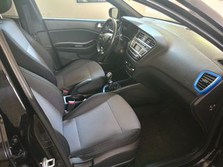 Hyundai i 20 2016 1.1 DIESEL 5D-thumb-10