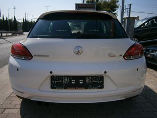 Volkswagen Scirocco 2010 1.4 TSI DSG (7-GEAR)-thumb-6
