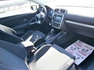 Volkswagen Scirocco 2010 1.4 TSI DSG (7-GEAR)-thumb-17