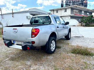 Mitsubishi L200 2008-thumb-4