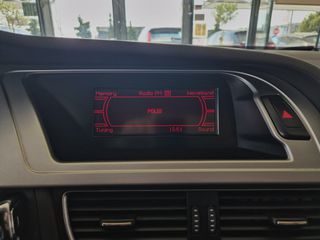 Audi A4 2010 1.8TFSi Ambition-thumb-39