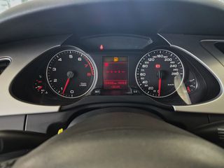 Audi A4 2010 1.8TFSi Ambition-thumb-35