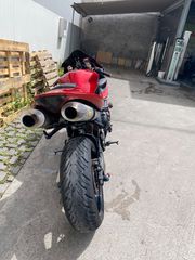 Yamaha YZF-R1 2005-thumb-2