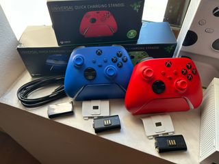 Microsoft Xbox Series Controllers Shock Blue + Razer Universal Quick Charging Stand Shock Blue-thumb-4