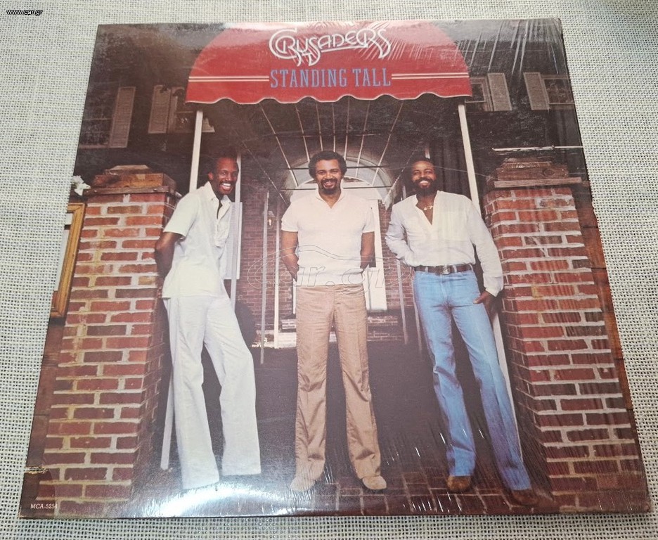 Crusaders – Standing Tall LP