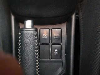 Toyota Yaris 2019 Hybrid-thumb-12