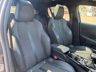 Peugeot 208 2020 GT LINE PANORAMA-thumb-37