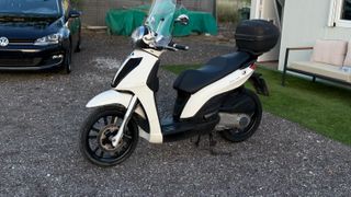 Piaggio Carnaby 300 2009