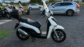 Piaggio Carnaby 300 2009-thumb-2